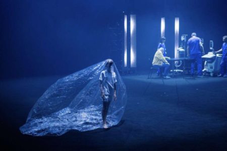 Berliner Ensemble pred publikom na 8. Sarajevo festu s predstavom Brechtovi duhovi Berliner Ensemble pred publikom na 8. Sarajevo festu s predstavom Brechtovi duhovi