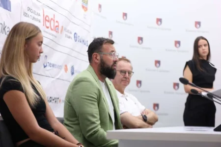 Mladi teniseri iz 25 zemalja na turniru Open RTC Barcelona 1899 – Sarajevo