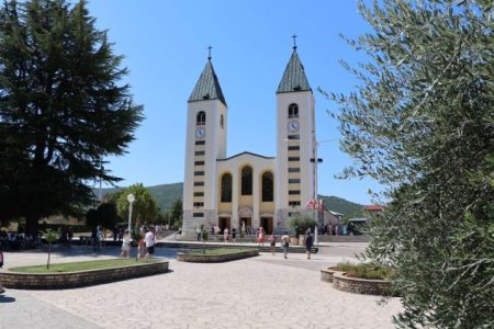 Deseci hiljada mladih iz cijelog svijeta stigli u Međugorje na 37. Mladifest