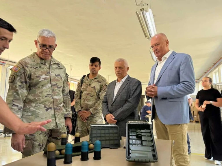Helez i komandant NATO štaba Sarajevo posjetili kompanije namjenske industrije u BiH