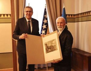 Avdić u Vijećnici primio Dinu Merlina: Sarajevo i građani su izuzetno ponosni i zahvalni