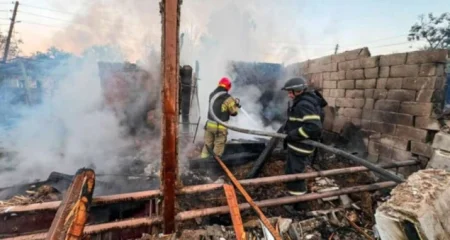Ruski noćni napadi na Ukrajinu: Najmanje šest mrtvih i više od 30 ranjenih Ruski noćni napadi na Ukrajinu: Najmanje šest mrtvih i više od 30 ranjenih