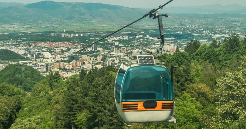 Promet u zraku: kako Indija žičarama rješava problem gradskih gužvi
