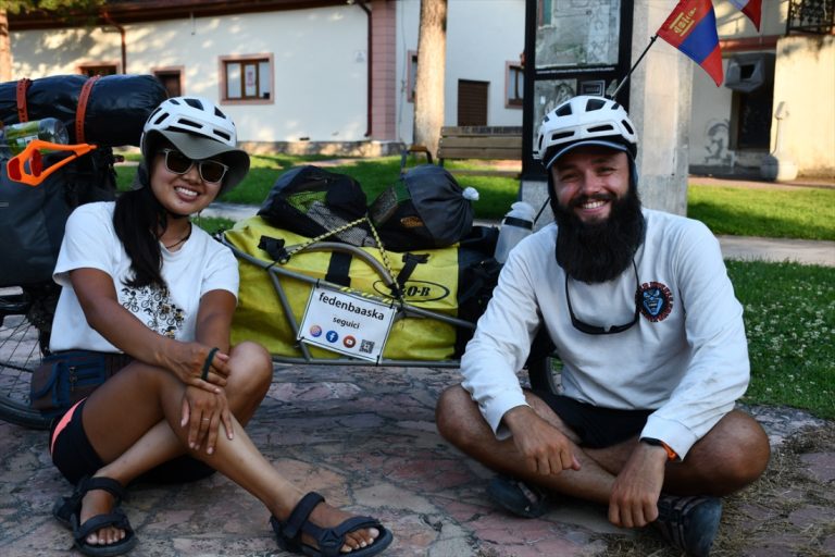 Od Rima do Ulan Batora na tandem biciklu: Nakon osam mjeseci stigli u Tursku Od Rima do Ulan Batora na tandem biciklu: Nakon osam mjeseci stigli u Tursku