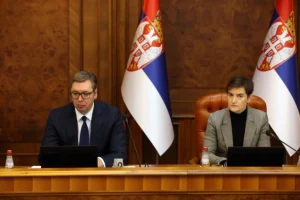 Vučić predao dužnost predsjednika Srbije Ani Brnabić