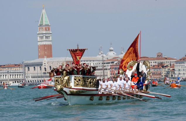 Venecija razmatra povećanje turističke takse na 30 eura Venecija razmatra povećanje turističke takse na 30 eura