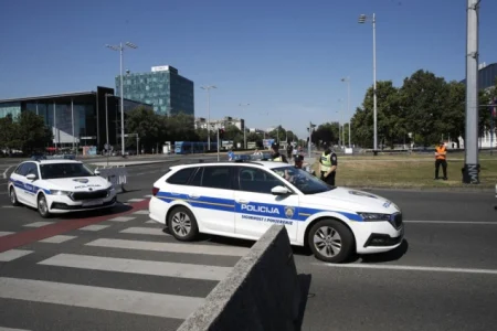 Nepalac u Zagrebu pokušao ubiti sunarodnjaka, u restoranu pretučen Filipinac Nepalac u Zagrebu pokušao ubiti sunarodnjaka, u restoranu pretučen Filipinac