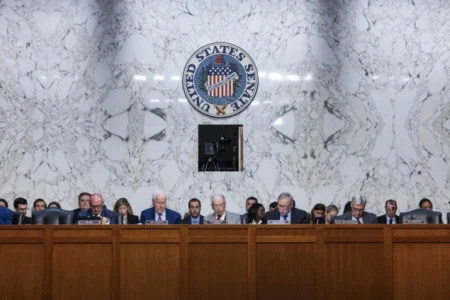 Senat odbacio rezoluciju kojom se od Trumpa traži da okonča rat u Iranu