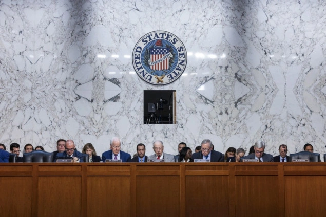 Senat odbacio rezoluciju kojom se od Trumpa traži da okonča rat u Iranu Senat odbacio rezoluciju kojom se od Trumpa traži da okonča rat u Iranu