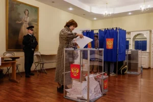 Rusi izlaze na izbore za Dumu: Putinova vlast očekuje potvrdu dominacije, u sjeni rata i straha od nove mobilizacije
