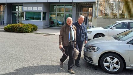 Kevac i ostali: Borba za opstanak s petoro djece