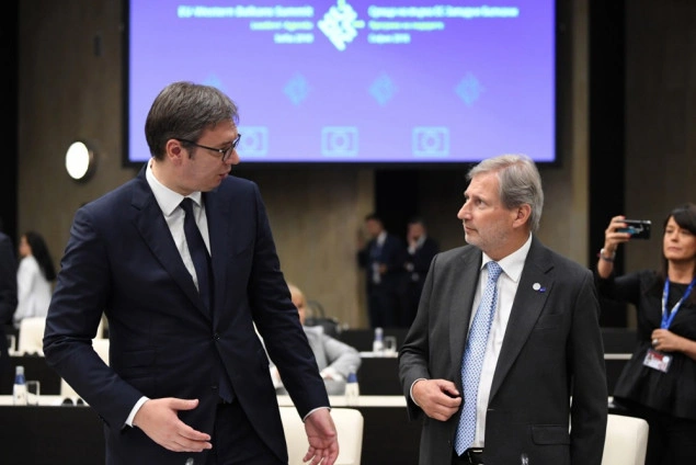 Austrijski Zeleni traže objašnjenje zbog sastanka Hahna i Vučića Austrijski Zeleni traže objašnjenje zbog sastanka Hahna i Vučića