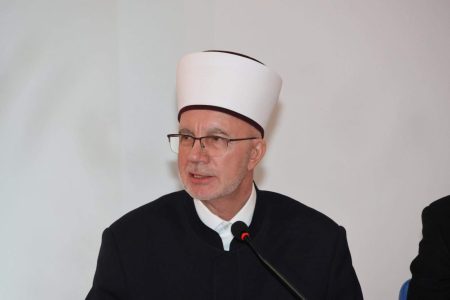 Je li Fazlović morao odstupiti zbog Kavazovićevog kriminala?!