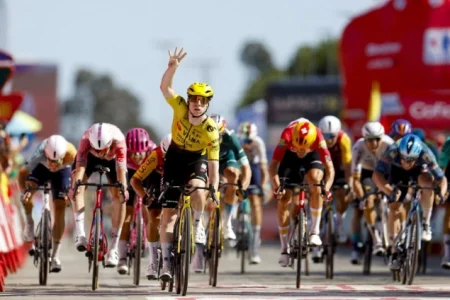 Britanski biciklista James Matthew Brennan pobjednik 16. etape Vuelte Britanski biciklista James Matthew Brennan pobjednik 16. etape Vuelte