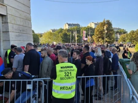 Dodik stigao u Beograd na sahranu ratnog zločinca, očekuje se dolazak vrha vlasti RS-a Dodik stigao u Beograd na sahranu ratnog zločinca, očekuje se dolazak vrha vlasti RS-a
