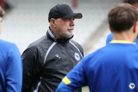 Zmajevi odradili trening u Varšavi, sutra putuju u Bukurešt Zmajevi odradili trening u Varšavi, sutra putuju u Bukurešt