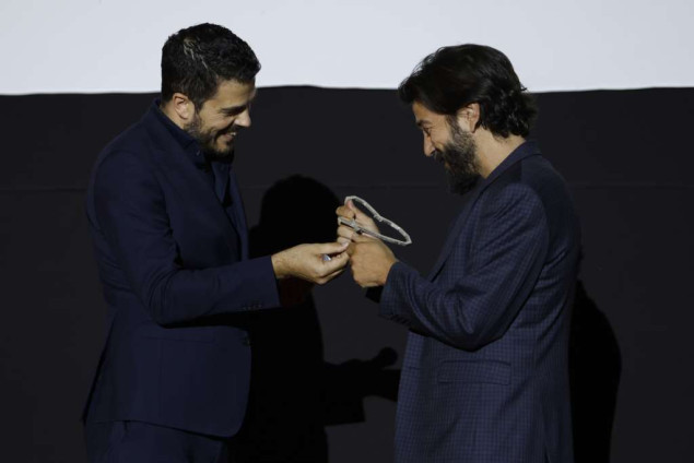 Diego Luna primio Počasno Srce Sarajeva na 32. Sarajevo Film Festivalu Diego Luna primio Počasno Srce Sarajeva na 32. Sarajevo Film Festivalu