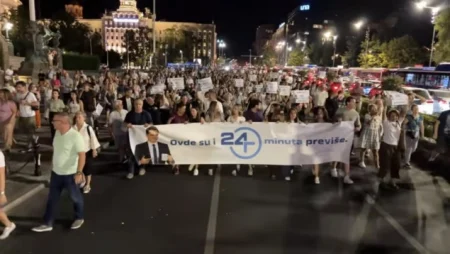 U Beogradu održan skup podrške ekipi emisije – 24 minuta sa Zoranom Kesićem