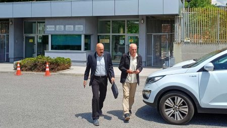 Keleštura i Jašarević: U padu granate teško ranjen, izgubio brata i sestru Keleštura i Jašarević: U padu granate teško ranjen, izgubio brata i sestru