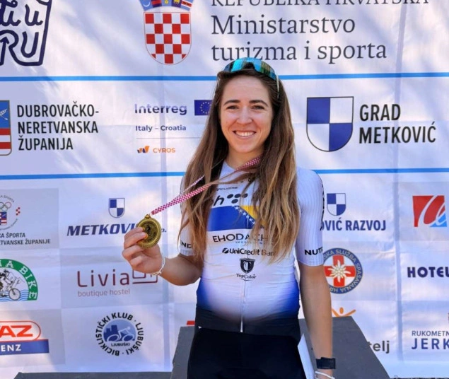 Lejla Njemčević odnijela pobjedu na XCC UCI C3 utrci u Metkoviću Lejla Njemčević odnijela pobjedu na XCC UCI C3 utrci u Metkoviću