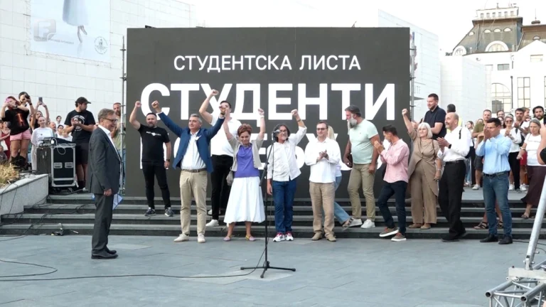 Od ulice do parlamenta: Može li protest prerasti u političku promjenu u Srbiji? Od ulice do parlamenta: Može li protest prerasti u političku promjenu u Srbiji?