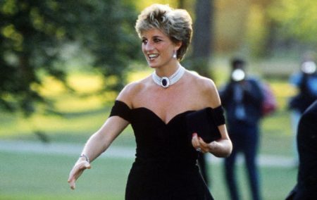 Čuvena osvetnička haljina princeze Diane ide na aukciju: Procjenjuje se na više od 200.000 funti