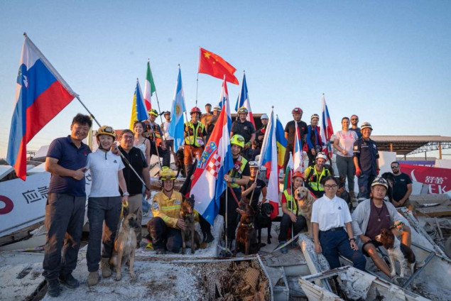 BiH na svjetskoj sceni potražnih pasa, K9 tim Vatrogasnog društva Vogošća završio nastup u Pekingu BiH na svjetskoj sceni potražnih pasa, K9 tim Vatrogasnog društva Vogošća završio nastup u Pekingu