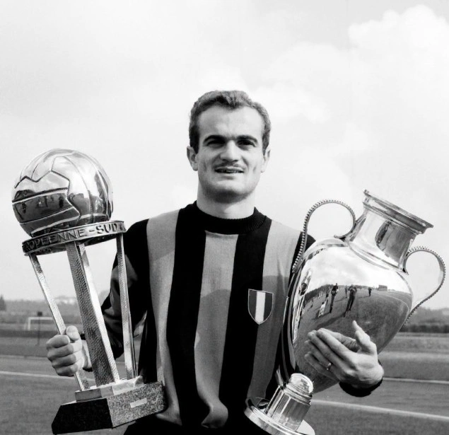 Preminuo velikan Intera Sandro Mazzola Preminuo velikan Intera Sandro Mazzola