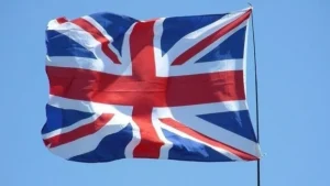 Britanska vlada osudila proteste protiv migranata u Portsmouthu