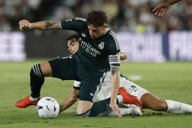 Federico Valverde van terena minimum dvije sedmice zbog povrede skočnog zgloba Federico Valverde van terena minimum dvije sedmice zbog povrede skočnog zgloba