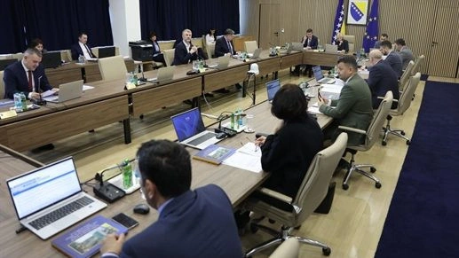 Vijeće ministara BiH privremeno smanjuje carine na određene sirovine i materijale Vijeće ministara BiH privremeno smanjuje carine na određene sirovine i materijale