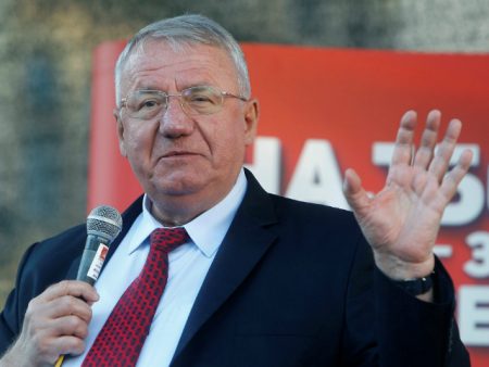 Nezvanično: Preminuo Vojislav Šešelj, čeka se zvanična potvrda Nezvanično: Preminuo Vojislav Šešelj, čeka se zvanična potvrda