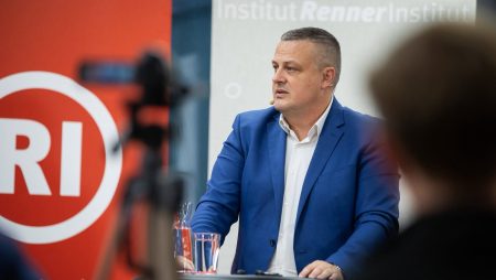 Vojinu Mijatoviću zabranjeno obavljanje rukovodećih funkcija u Federaciji BiH